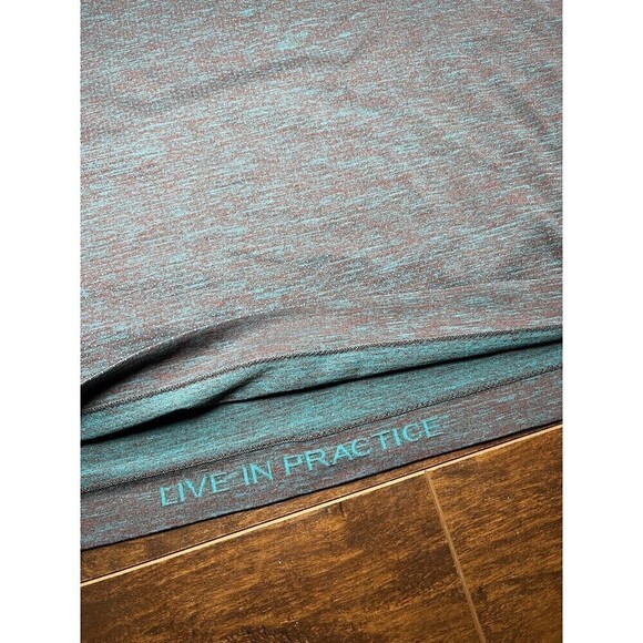 Lululemon Vent Tech Shirt Mens Medium Short Sleeve Shirt Blue Red Performance - Picture 2 of 6